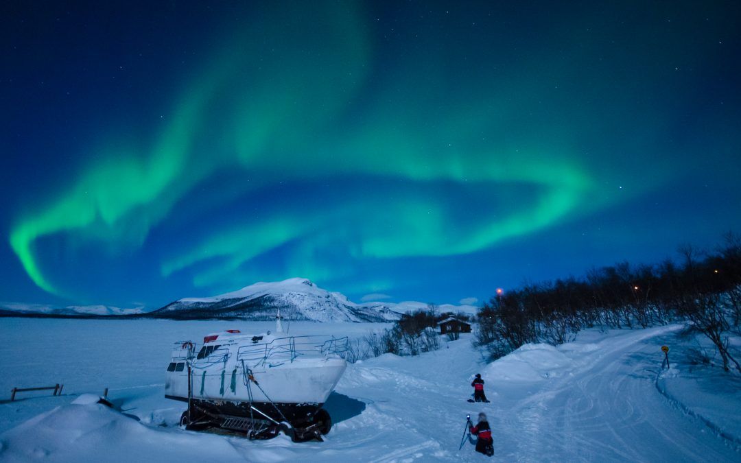Ver Auroras en las montañas de Kilpisjärvi en Laponia