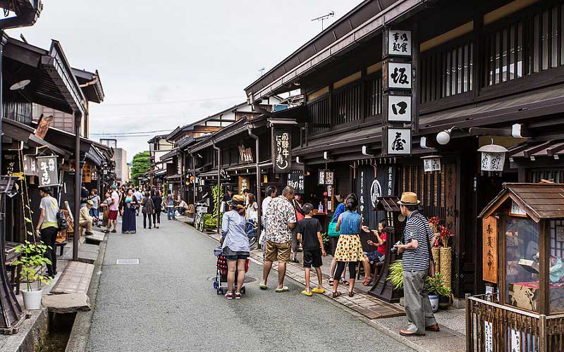 visitar-Takayama-casco-antiguo-viajes-a-japon-novios-a-medida