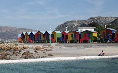 casitas-de-bano-colores-kalk-bay-sudafrica
